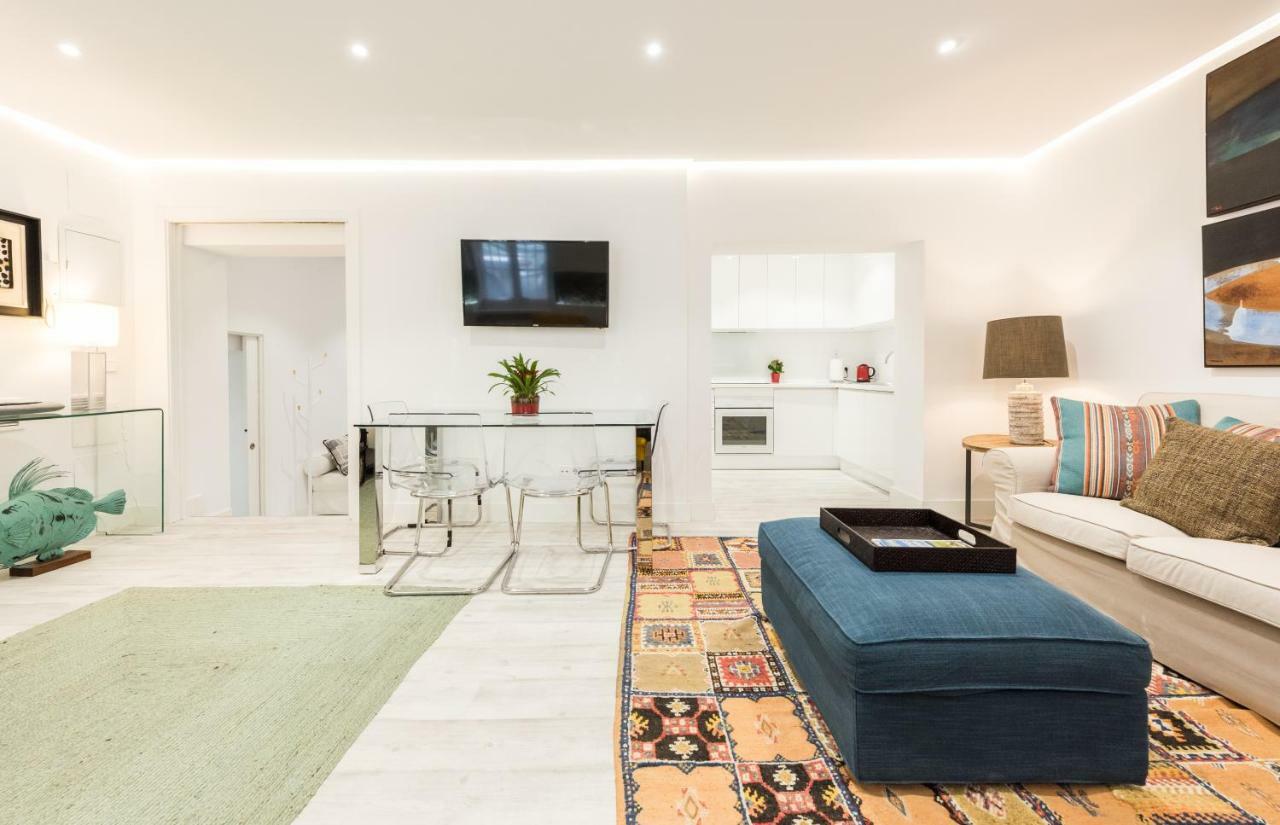 Art & Design Gran Via Apartment Madrid Ngoại thất bức ảnh